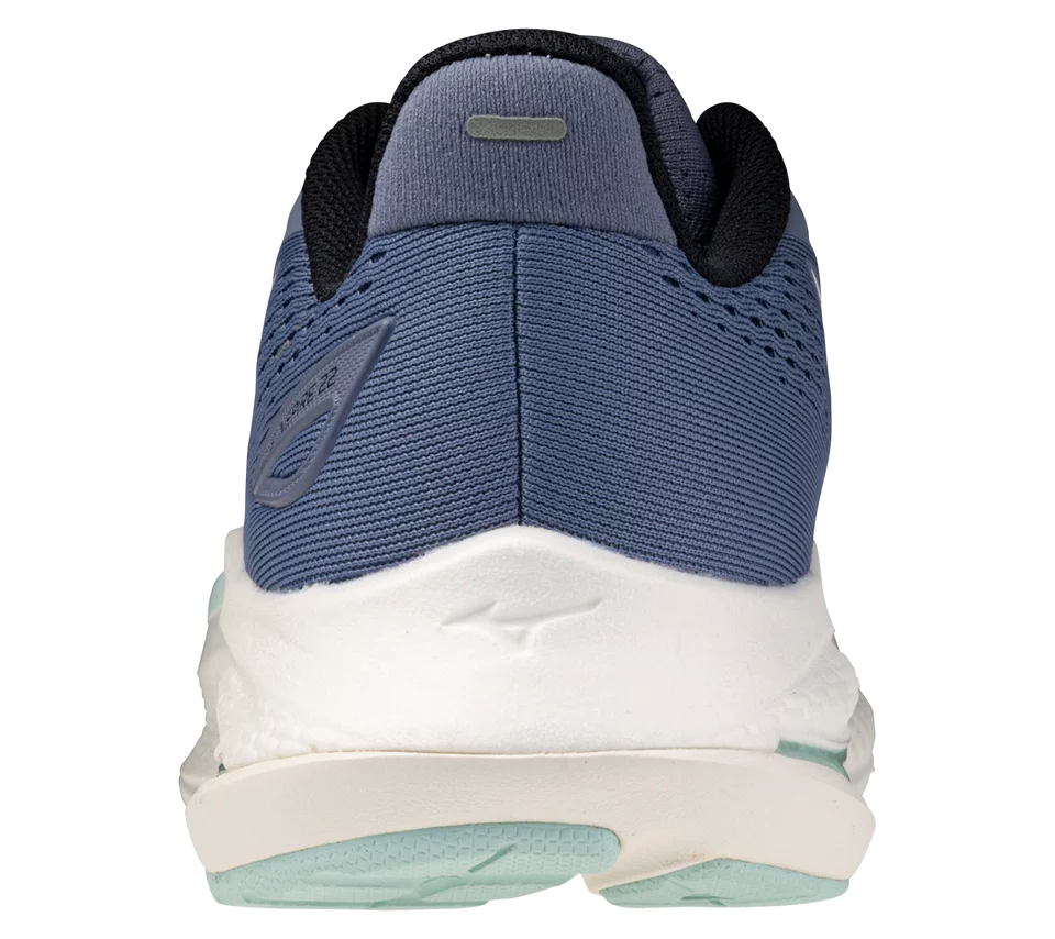 Mizuno Wild Wind / Icy Morn w
